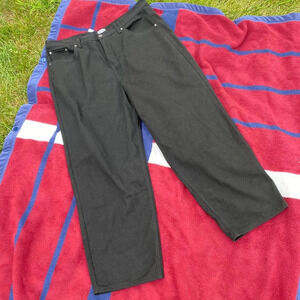 Parish nation black denim jeans

Mens size 46